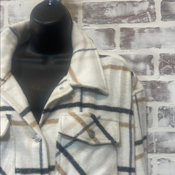 Cream and Black Utility Jacket with Stand-Up Collar small - Picture 2 of 7